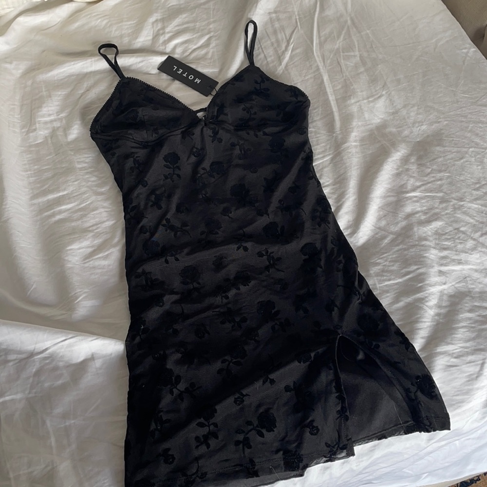 NWT Motel Cincin Mini Dress in Black Floral Flock s